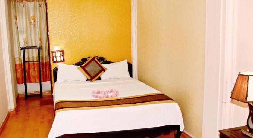 Kangaroo Hostel *